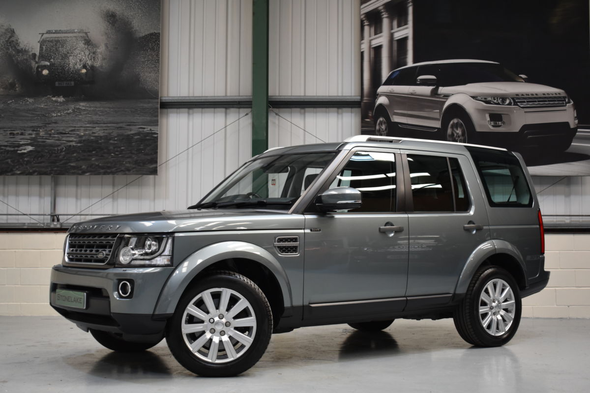2015 (15) LAND ROVER DISCOVERY 4 SE SDV6 AUTO Stonelake of Halifax